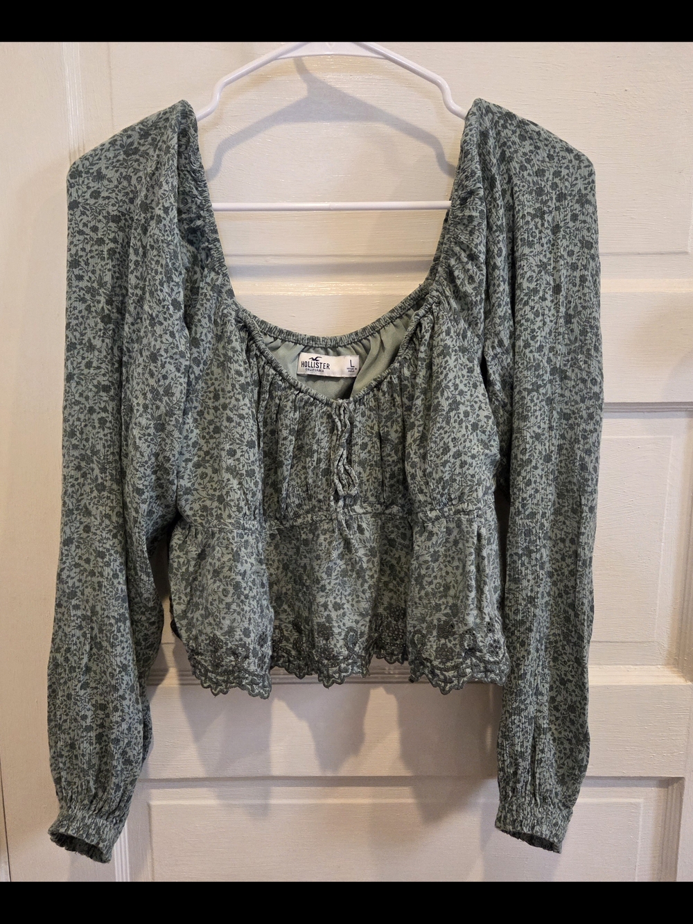 Hollister Sage Green Floral Peasant Blouse